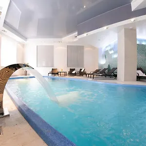 Hotel Taurus &, Lemberg